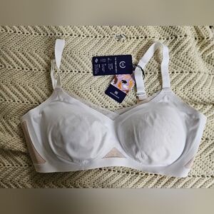 Honeylove white bra in size 1XL.